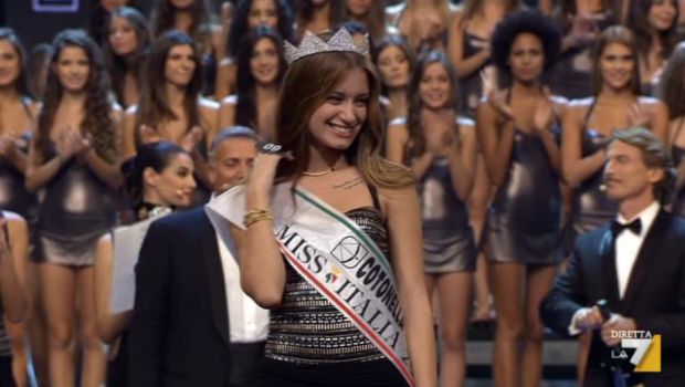 miss-italia-giulia-arena