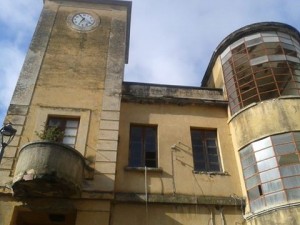 casa-comunale-albanella-vecchio