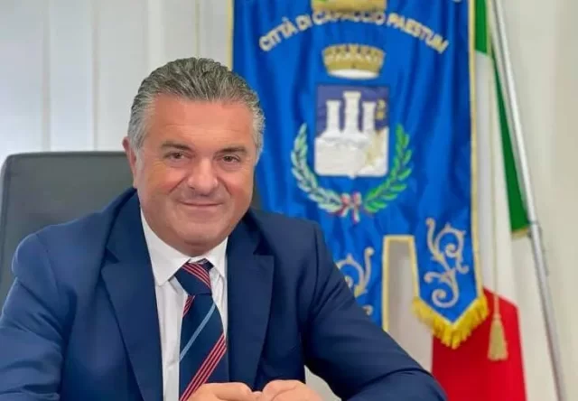 Sindaco-Franco-Alfieri-capaccio-paestum