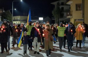 Altavilla Silentina. Fiaccolata per dire STOP alla guerra in Ucraina