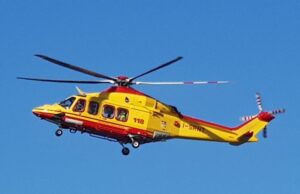 Matinella. Anziano travolto dalla motozappa: è grave. Soccorso con Eliambulanza