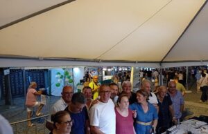 Albanella. L’europarlamentare Alberico Gambino incontra tanti amici di Albanella…