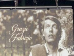 Torre del Greco. Biagio Sgangarella di Albanella premiato come miglior interprete di Fabrizio De André…